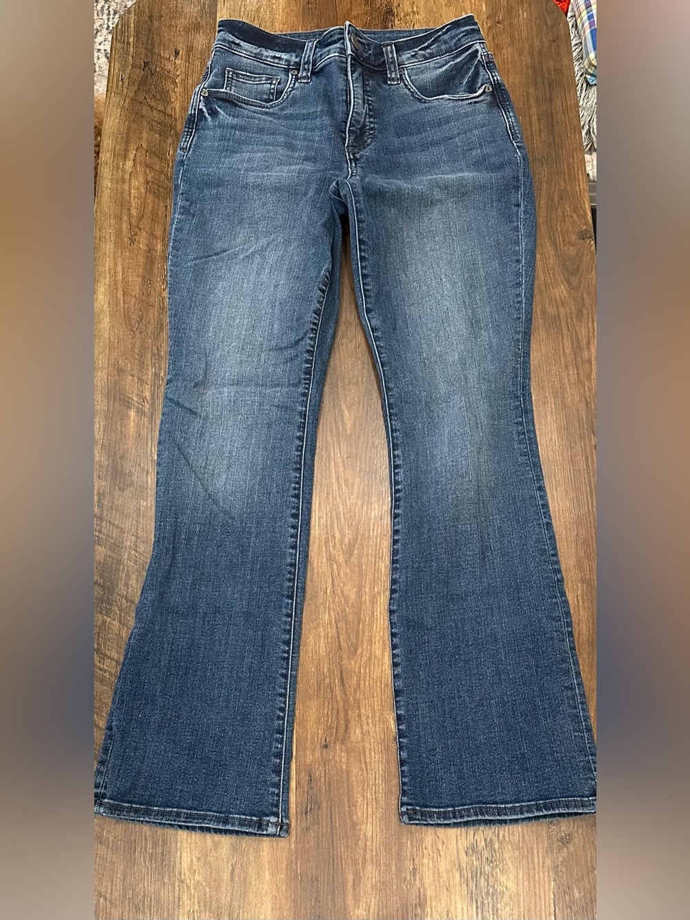 Kut from the Kloth Dark Blue Flare Jeans size-4